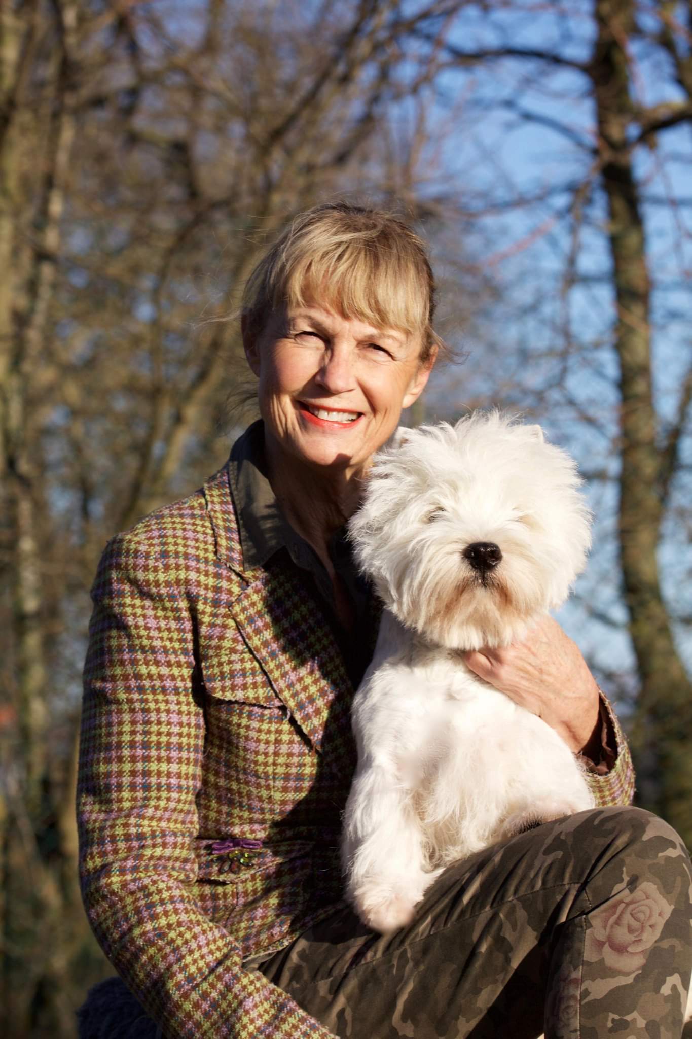 Louise Thomson
